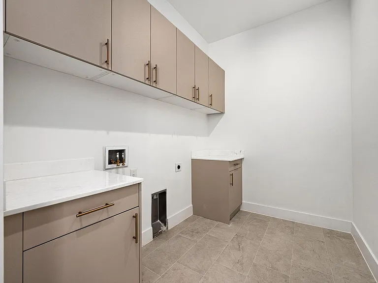 1119 Fairmount Ave — Photo 18