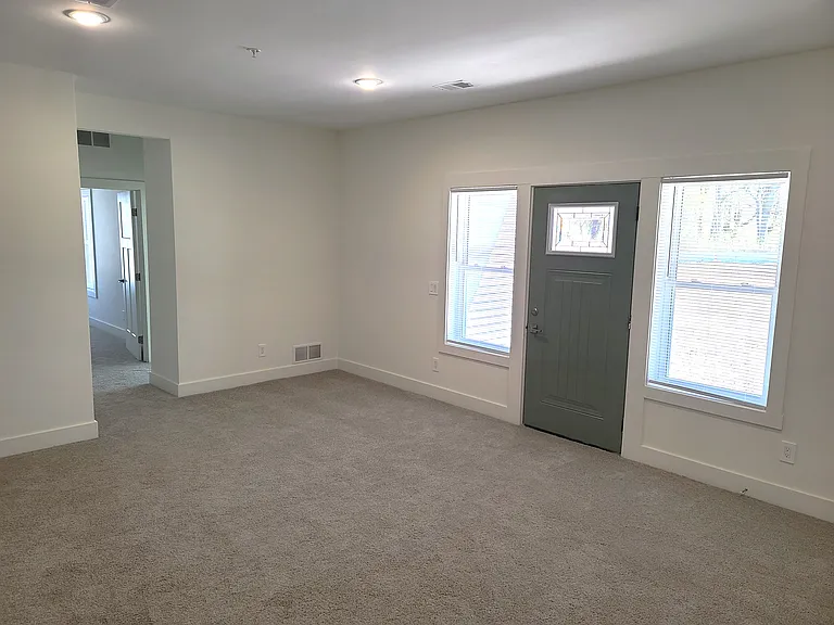 Zephyr Place — Photo 33