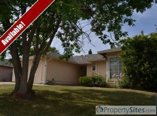 6 Lauderdale Ct, Sacramento, CA 95838