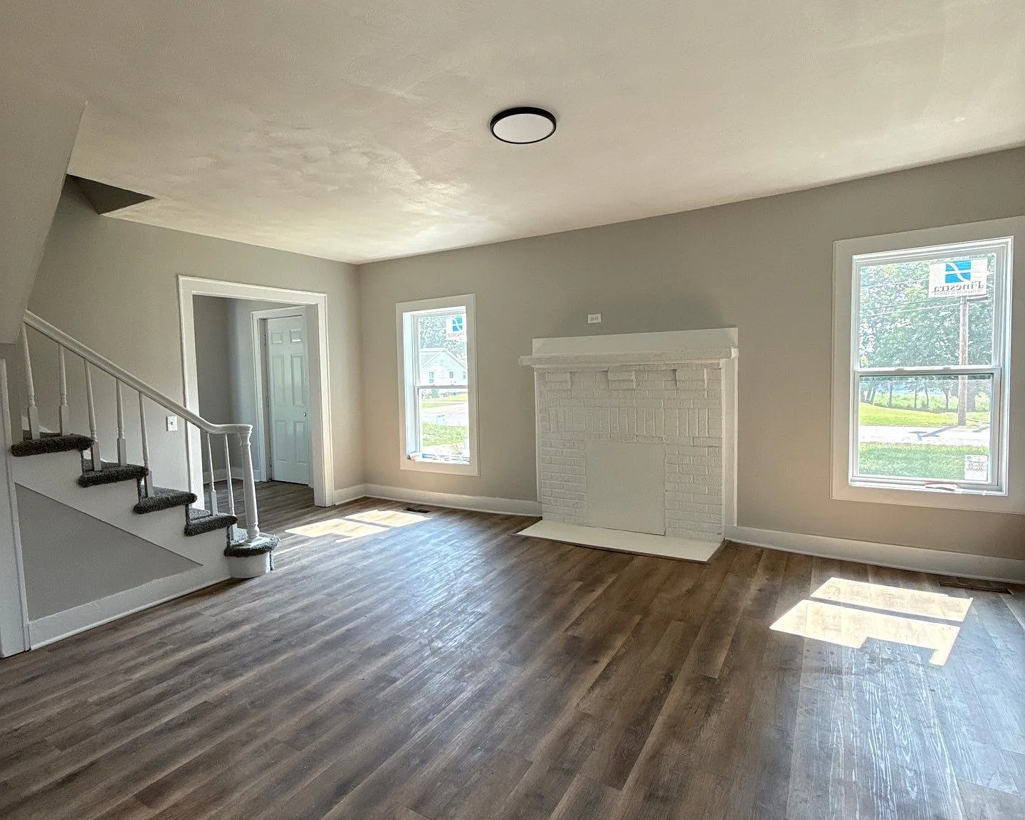 331 Eastland Avenue - 1 — Photo 3