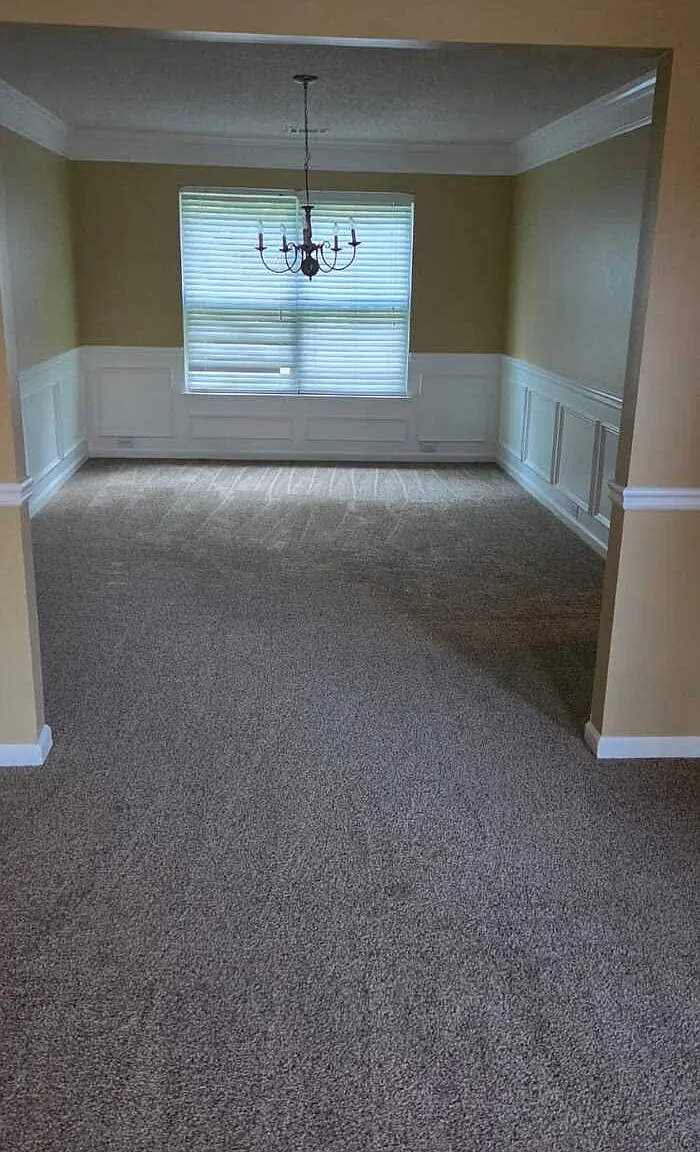 5 bed, 3.0 bath, 3600 sqft, $2,500 — Photo 3