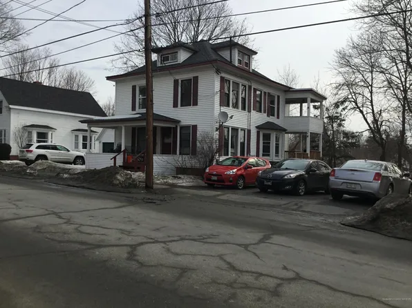 7 Burleigh St, Waterville, ME 04901