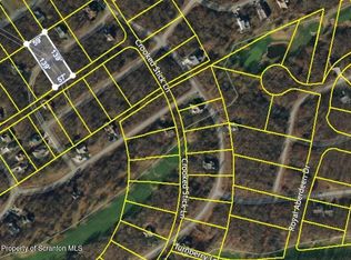 Glen Abbey Rd, Hazleton, PA 18202