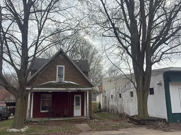 13467 California Rd, New Troy, MI 49119