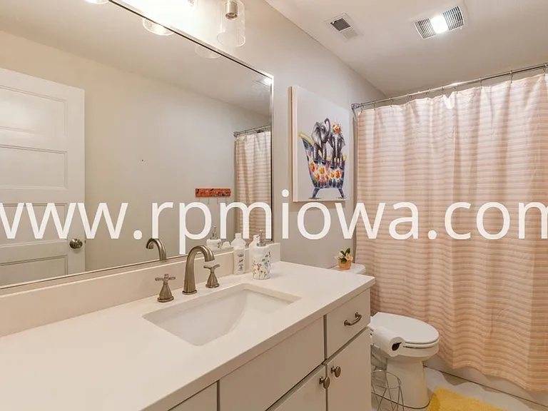 5901 NE Sherman Dr — Photo 17