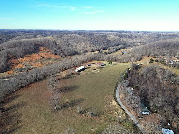 5th image of 460 Combs Rd