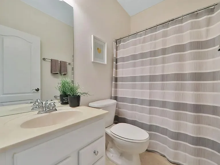 10036 Watermark Ln — Photo 37