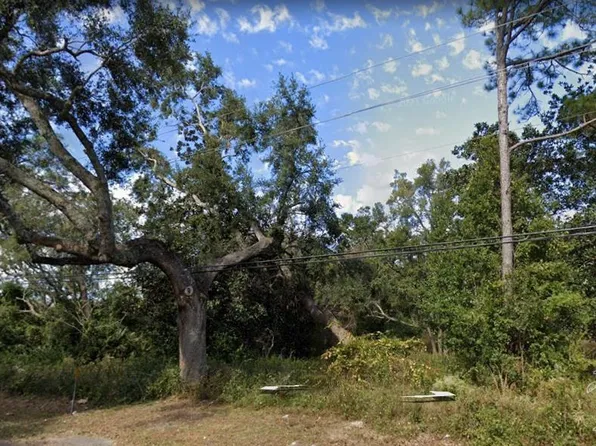 500 E Olive Rd, Pensacola, FL 32514