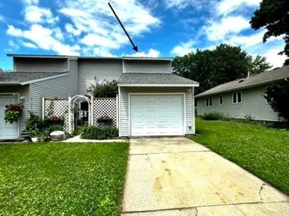 1821 28th St NW, Rochester, MN 55901