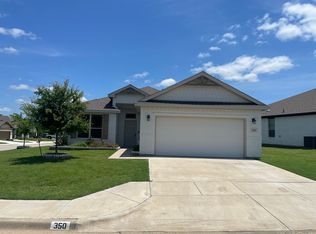 350 Carlisle Dr, Weatherford, TX 76085