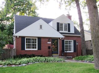 4245 N Ardmore Ave, Shorewood, WI 53211