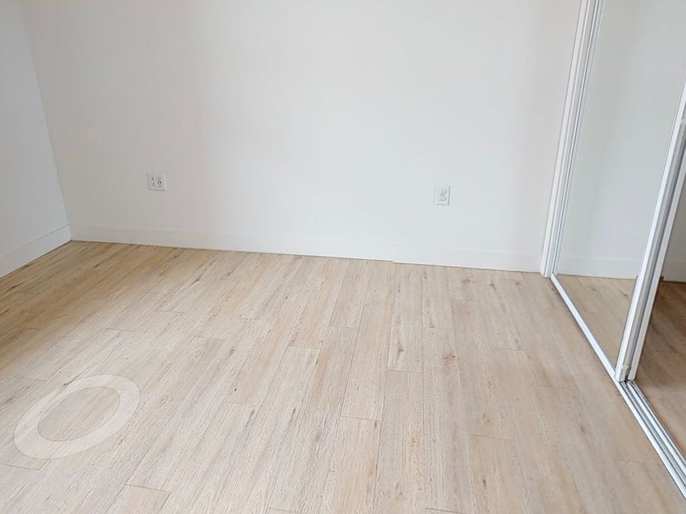 2nd image of 631 Hamilton Ave APT 2