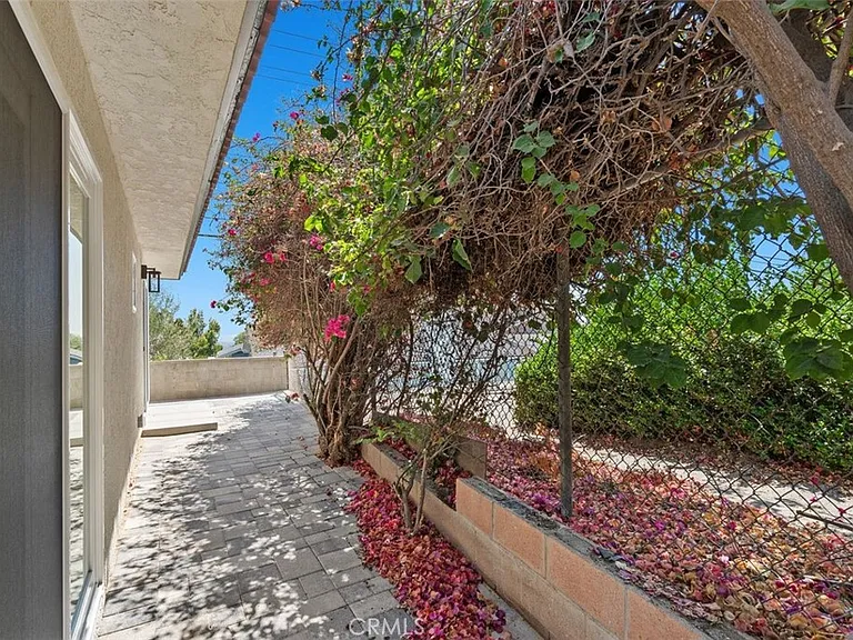 3713 Don Benito Ct — Photo 26