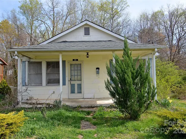 51 Tremont St, Marion, NC 28752