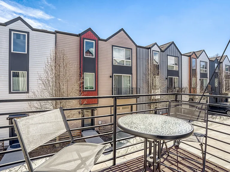 5594 W 10th Pl — Photo 20