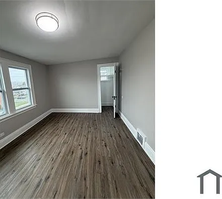10610 Langton Ave — Photo 12