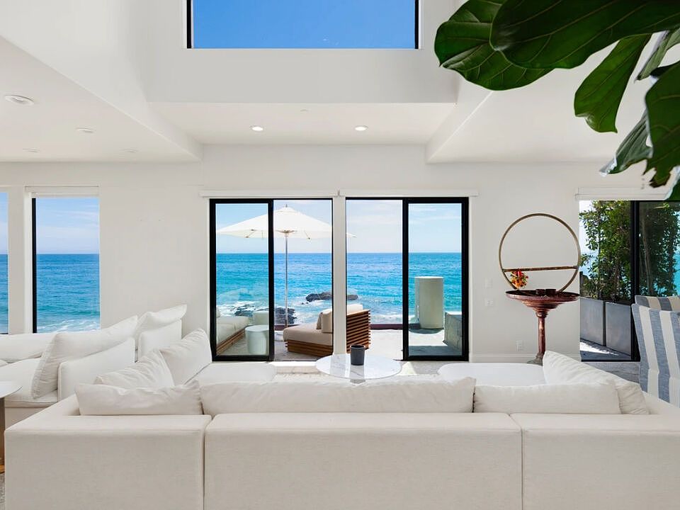 1st image of 25252 Malibu Rd