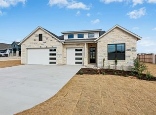 109 McNaughton Dr, Liberty Hill, TX 78642
