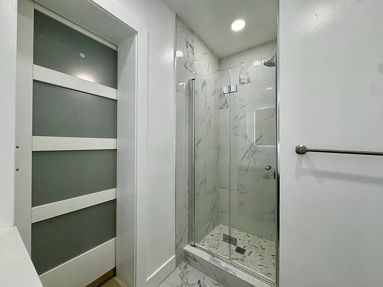632 N M St #B — Photo 17