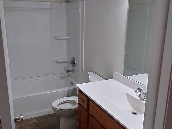 3rd image of 2578 7th Ave E #3