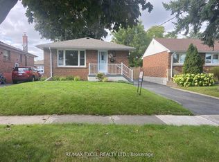 226 Elgin St W #Basement, Oshawa, ON L1J 2P1