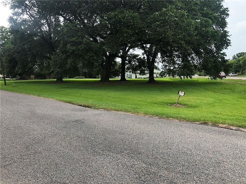1st image of Monsanto Ave