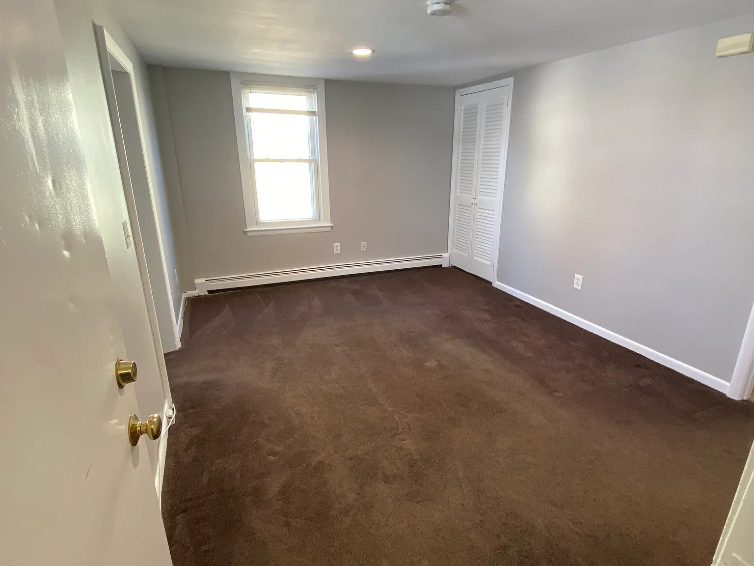 1 bed, 500 sqft, $1,350 — Photo 3