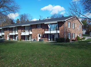 230 S State St APT 74, Zeeland, MI 49464