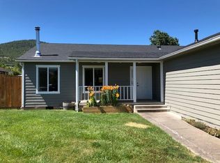 1408 Lithia Way, Talent, OR 97540