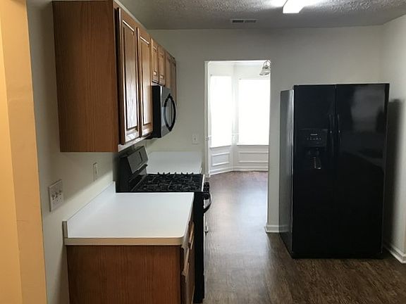 5th image of 1528 Milford Pl SW