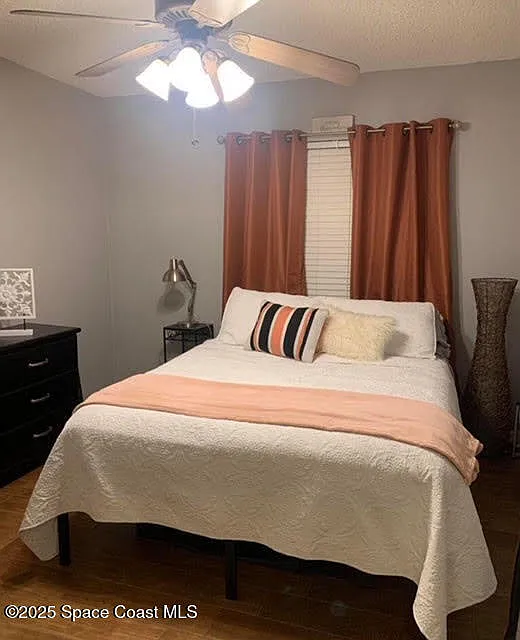 1 bed, 1.0 bath, 500 sqft, $1,050 — Photo 4