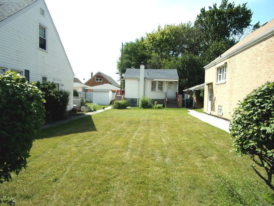 1st image of 5008 S Laramie Ave