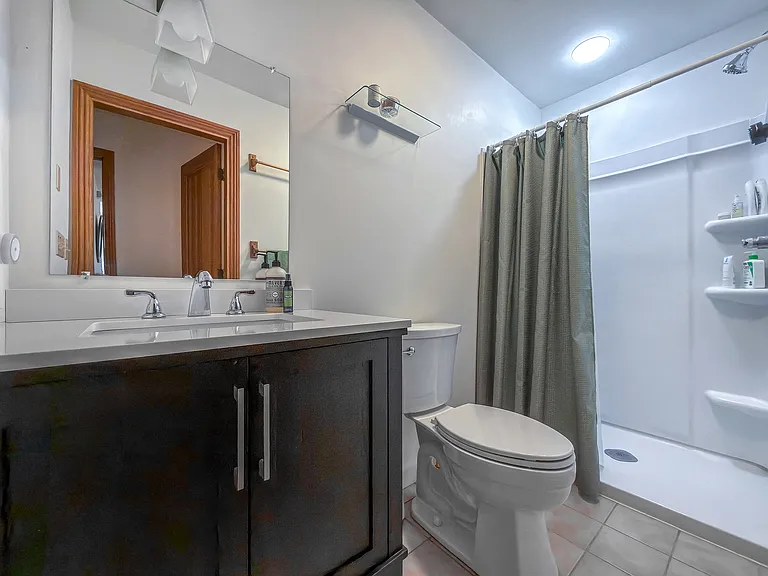 230 E Litchfield Rd — Photo 19