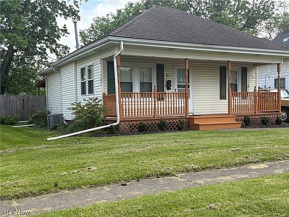 2nd image of 350 Louisiana Ave