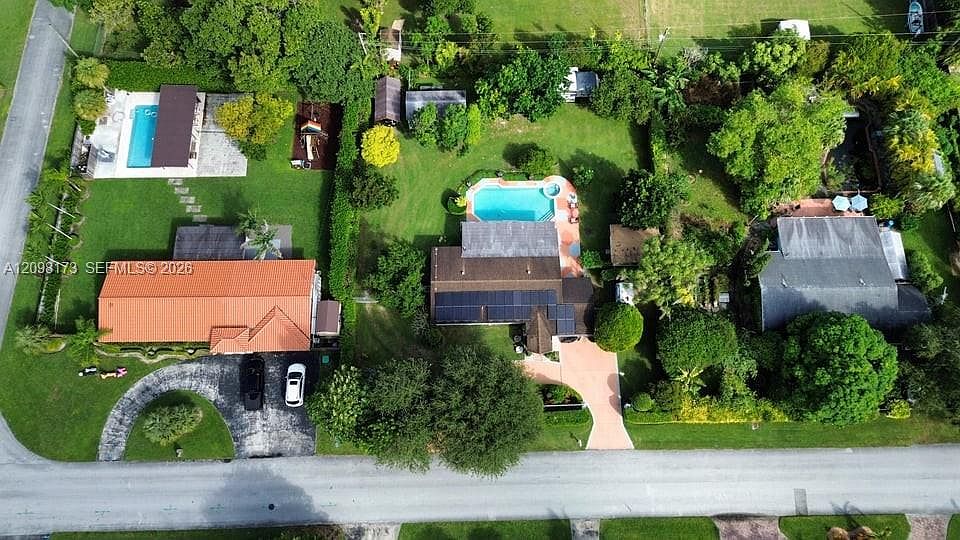 1st image of 10965 SW 116th St
