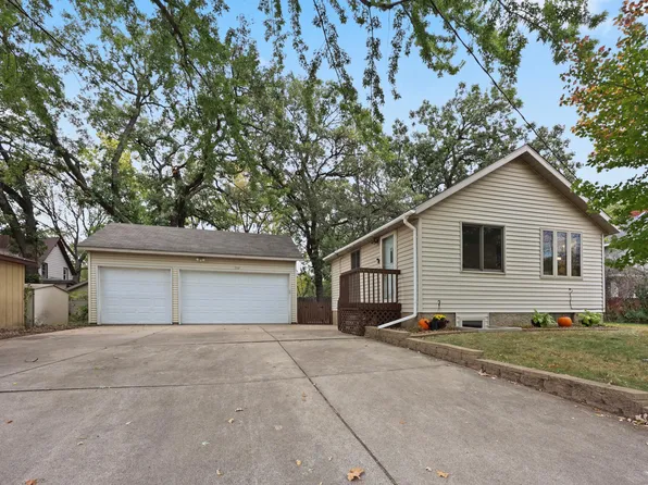 739 22nd St S, Saint Cloud, MN 56301