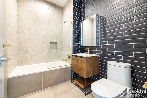 Rented by Brooklyn Group | media 8