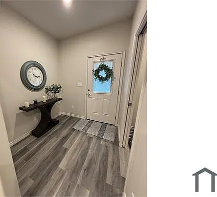 3 bed, 1288 sqft, $1,796 — Photo 4