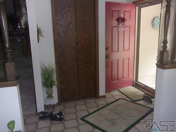 3rd image of 5820 W Karen Dr