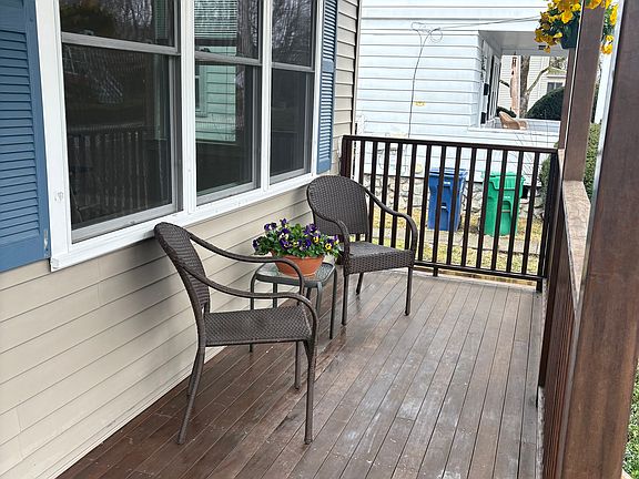 2nd image of 210 Derby St