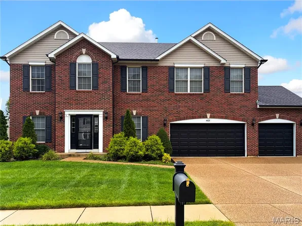 407 English Manor Dr, Wentzville, MO 63385