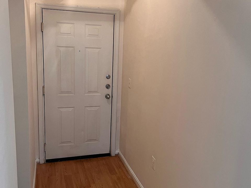 1st image of 310-11345 Aristotle Dr #310
