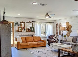 6201 Holloway Rd, Baker, FL 32531