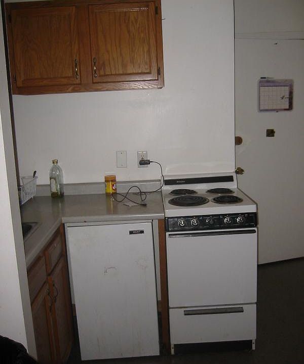 2nd image of 16 Wait St #U1r