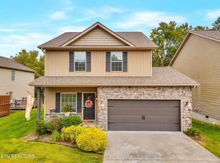 7128 Deer Springs Way #76R, Powell, TN 37849