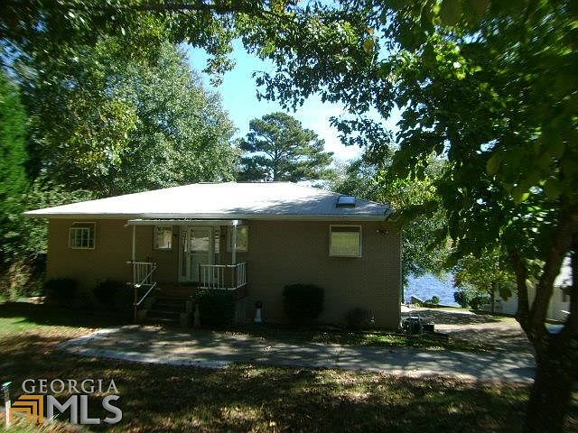 1st image of 2403 Lakeshore Dr NE