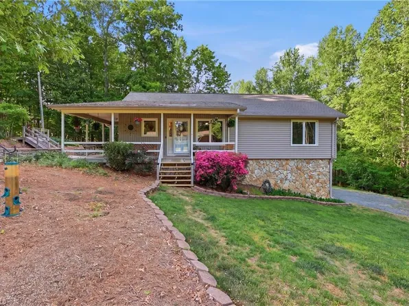 980 Redwood Dr, Asheboro, NC 27205