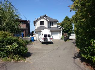 4500 SW Roxbury Pl, Seattle, WA 98136