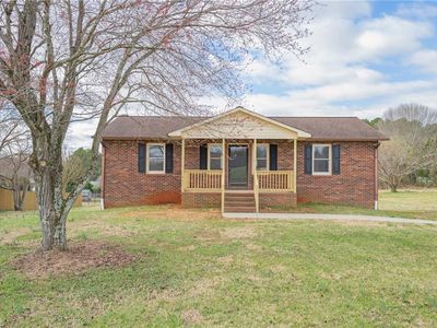 276 Pleasant Acre Dr, Mocksville, NC, 27028