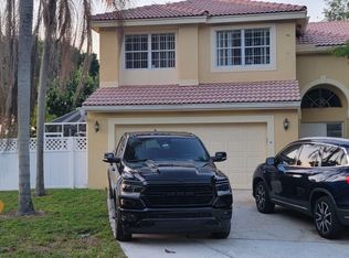 10760 Crescendo Cir, Boca Raton, FL 33498